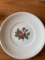 Bord Moss Rose van Wedgwood 24 cm, Ophalen of Verzenden