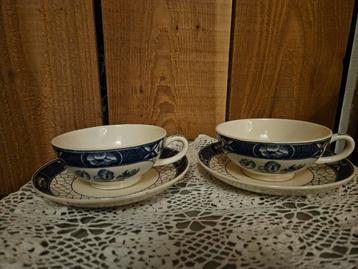 2  Butterfly Société Céramique Maastricht Kop en Schotel beschikbaar voor biedingen