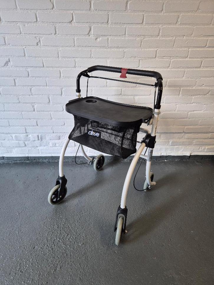 Drive Demo Binnen Rollator Roomba + Gratis Naamsticker, Diversen, Rollators, Zo goed als nieuw, Lichtgewicht, Opvouwbaar, Ophalen