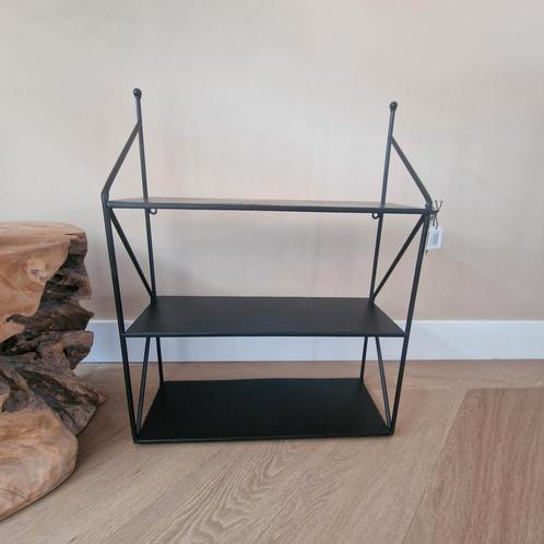 Zwart Rek / Wandrek Home Society, Huis en Inrichting, Woonaccessoires | Wandplanken en Boekenplanken, Ophalen