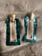 Vintage Groene Oorbellen Hangers, Sieraden, Tassen en Uiterlijk, Oorbellen, Overige materialen, Ophalen of Verzenden, Groen, Hangers