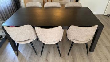 Ruime 6 persoons eettafel (MOET NU WEG!) beschikbaar voor biedingen