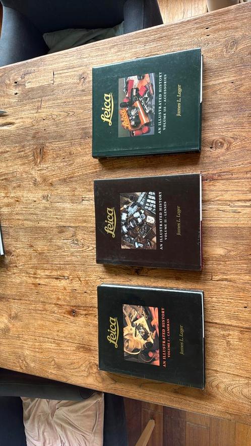 Leica an illustrated history 1 & 2 & 3, Boeken, Film, Tv en Media, Gelezen, Ophalen