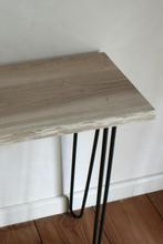 Leuke sidetable haltafel metaal eikenhout 100 cm. boomstam, Huis en Inrichting, Tafels | Sidetables, Ophalen, 50 tot 100 cm, Nieuw