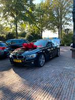 BMW 3-Serie 318i 180 PK  Aut 2016 Zwart, Auto's, Automaat, 74 €/maand, Alcantara, Zwart