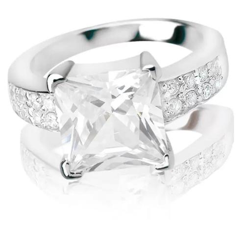 Zilveren Zinzi ring met grote prinses geslepen zirkonia 265, Sieraden, Tassen en Uiterlijk, Ringen, Zo goed als nieuw, Dame, 17 tot 18