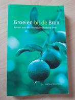 GROEIEN BIJ DE BRON Ds Marius Noorloos, Ophalen of Verzenden, Zo goed als nieuw