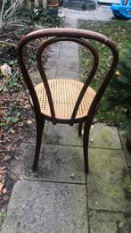 Bistro stoel model Thonet, Ophalen