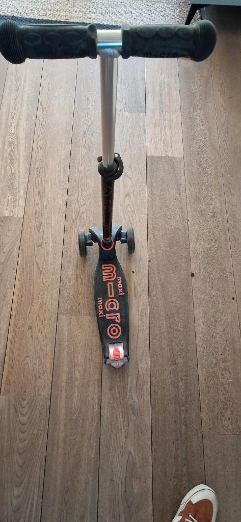 Micro step - Maxi Micro step Deluxe zwart LED, Fietsen en Brommers, Steps, Gebruikt, Gewone step, Ophalen