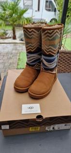 UGG Pendleton Limited Edition Laarzen – Aztec Sweater Print, Hoge laarzen, UGG, Overige kleuren, Ophalen of Verzenden