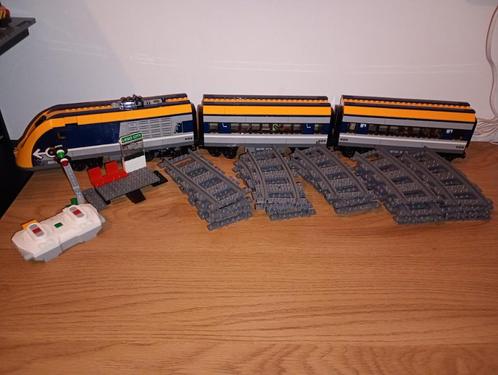 Lego city 60197, Kinderen en Baby's, Speelgoed | Duplo en Lego, Zo goed als nieuw, Lego, Complete set, Ophalen of Verzenden