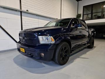 Dodge Ram 1500 5.7 V8 4X4 LARAMIE Black Edition Luchtvering beschikbaar voor biedingen