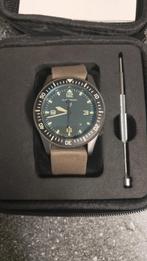 Elliot Brown, Sieraden, Tassen en Uiterlijk, Horloges | Heren, Ophalen of Verzenden, Zo goed als nieuw, Leer, Overige merken