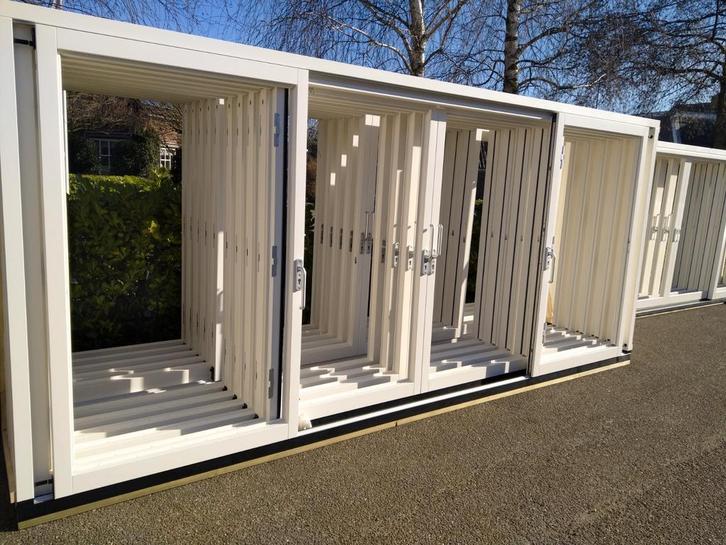 Hardhouten kozijn met 2 schuifdeuren 4 vakken, Doe-het-zelf en Verbouw, Deuren en Horren, Nieuw, Buitendeur, 215 cm of meer, 120 cm of meer