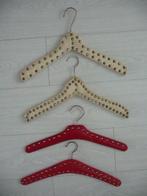 4 vintage KLEDINGHANGERS - Skai leer, 50-er jaren, Ophalen of Verzenden, Overige typen