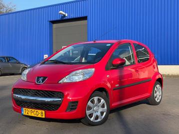 Peugeot 107 1.0-12V Millesim 200 Automaat/Airco/Nap beschikbaar voor biedingen