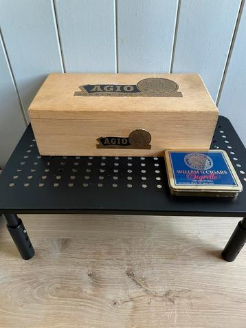 2 vintage rookwaren dozen tabaksdozen  Agio Willem II beschikbaar voor biedingen