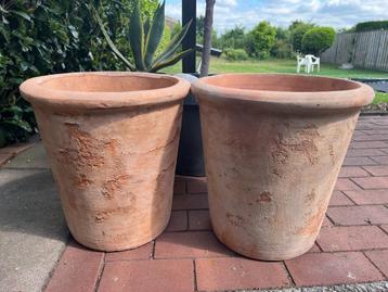 2 terra cotta grote tuinpotten bloempot 40 H 38 doorsnede El beschikbaar voor biedingen