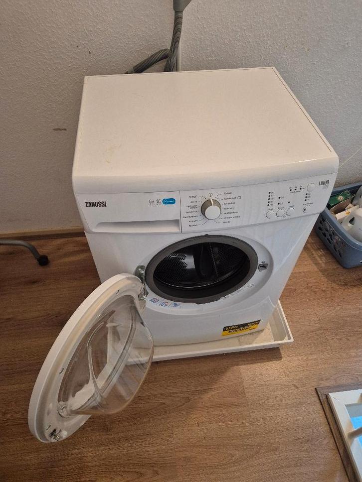Zanussi wasmachine, Witgoed en Apparatuur, Wasmachines, Gebruikt, 85 tot 90 cm, 1200 tot 1600 toeren, Ophalen