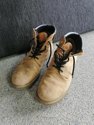 Gratis heren schoenen maat 44 beschikbaar voor biedingen