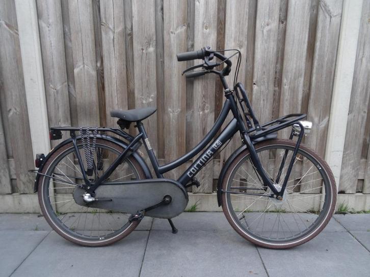 Stoer & Stijlvol! Cortina U4 Meisjesfiets 24 inch 3 vers, Fietsen en Brommers, Fietsen | Meisjes, Zo goed als nieuw, 24 inch, Versnellingen