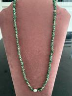 Ketting met groene natuursteen en zoetwaterpareltjes, Ophalen of Verzenden, Zo goed als nieuw, Groen, Steen of Mineraal