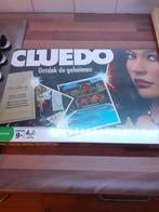 Cluedo - Familie spel, Hobby en Vrije tijd, Gezelschapsspellen | Bordspellen, Ophalen of Verzenden