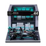 39649: Pit stop set - Mercedes-AMG W15 - Lewis Hamilton 2024, Hobby en Vrije tijd, Modelauto's | 1:43, Overige merken, Auto, De Steenbok 26, 5215 ME ‘s-Hertogenbosch