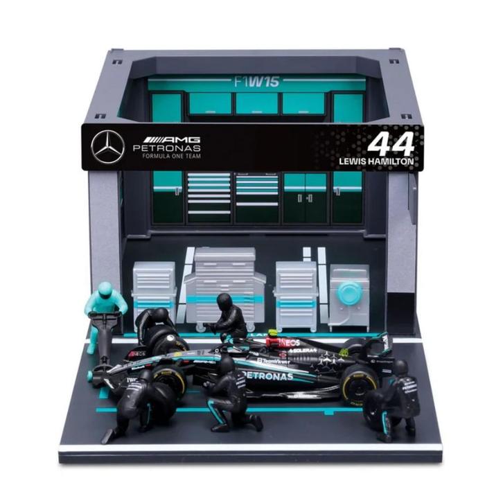 39649: Pit stop set - Mercedes-AMG W15 - Lewis Hamilton 2024, Hobby en Vrije tijd, Modelauto's | 1:43, Nieuw, Auto, Overige merken