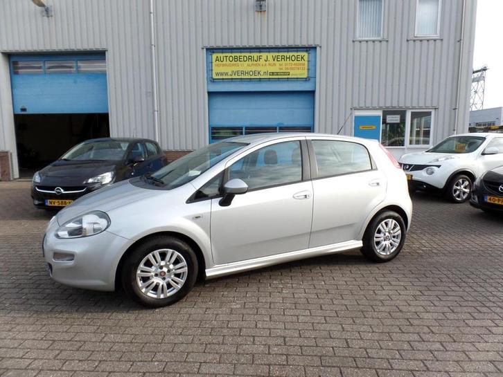 Fiat Punto Evo 0.9 TwinAir Street airco, Auto's, Fiat, Bedrijf, Te koop, Punto EVO, ABS, Airbags, Airconditioning, Boordcomputer