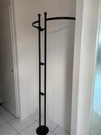 Zwarte metalen staande kapstok, Ophalen, Gebruikt, Metaal, Staande kapstok