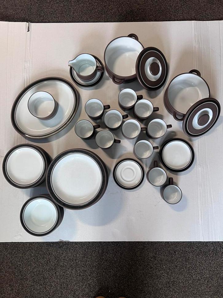 Hornsea Contrast Lancaster Vitramic set (1977/78), Antiek en Kunst, Antiek | Servies los, Ophalen of Verzenden