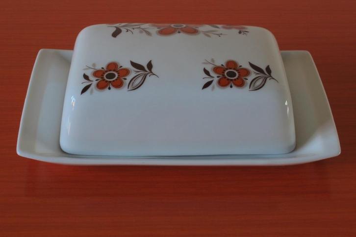 Retro vintage porseleinen Schumann Arzberg botervloot, Huis en Inrichting, Keuken | Servies, Zo goed als nieuw, Overige typen