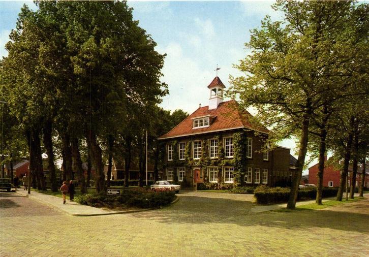 Peize, Gemeentehuis - ongelopen, Verzamelen, Ansichtkaarten | Nederland, Ongelopen, Noord-Brabant, Voor 1920, Ophalen of Verzenden