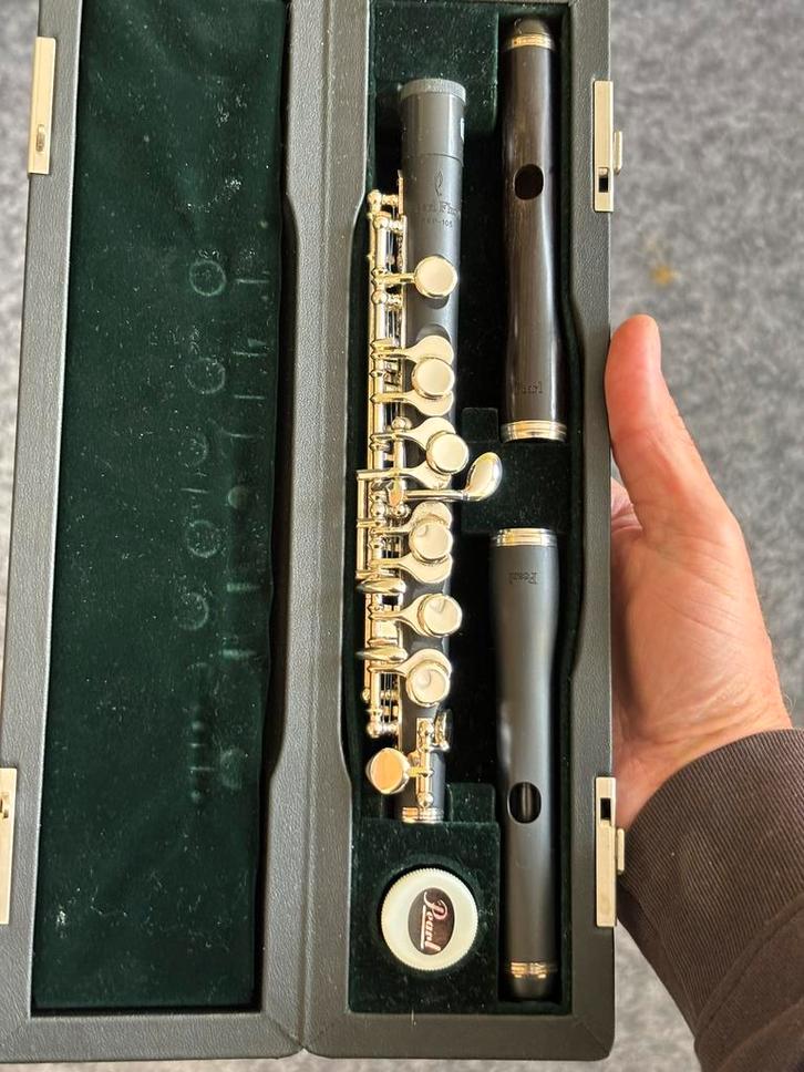 Pearl piccolo 105e, Muziek en Instrumenten, Blaasinstrumenten | Mondharmonica's, Zo goed als nieuw, Ophalen