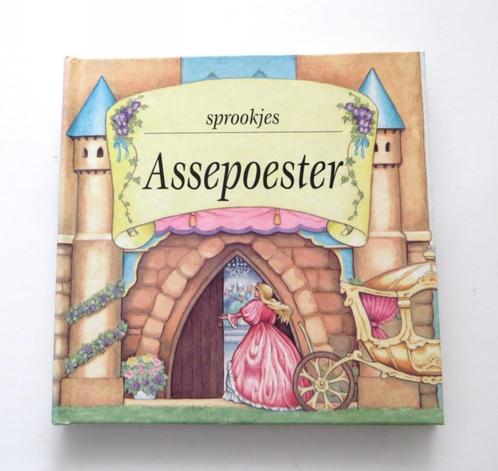 Klein Sprookjes pop-up M4845: Assepoester 3+, Boeken, Kinderboeken | Baby's en Peuters, Zo goed als nieuw, 3 tot 4 jaar, Uitklap-, Voel- of Ontdekboek