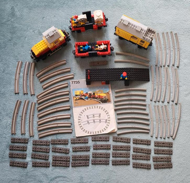 Lego trein 12 Volt rails locomotief met wagonnetjes set 7735, Kinderen en Baby's, Speelgoed | Duplo en Lego, Gebruikt, Lego, Complete set