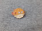 1 grappige pin van een kogelvis te koop, Ophalen of Verzenden, Nieuw, Overige onderwerpen, Speldje of Pin