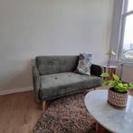 Te koop charmant olijfgroen bankje, Huis en Inrichting, Banken | Bankstellen, Ophalen, Hout, Tweepersoons, 75 tot 100 cm