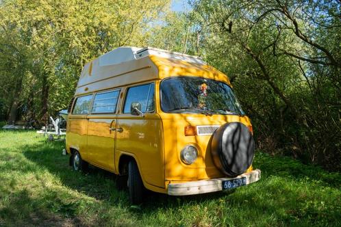 Authentieke Volkswagen T2 Westfalia Camper – Bouwjaar 1973 –, Caravans en Kamperen, Campers, Particulier, Bus-model, tot en met 4