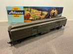 Athearn Santa Fe Bagagewagon H0, Hobby en Vrije tijd, Modeltreinen | H0, Overige merken, Gebruikt, Gelijkstroom of Wisselstroom