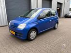 Daihatsu Cuore 1.0-12V 100th Anniversary NWE. APK 07-11-2026, Auto's, Origineel Nederlands, Handgeschakeld, 3 cilinders, 700 kg