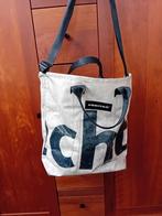 freitag schoudertas/tote bag, Sieraden, Tassen en Uiterlijk, Tassen | Schoudertassen, Ophalen of Verzenden, Gebruikt, Wit, Overige merken