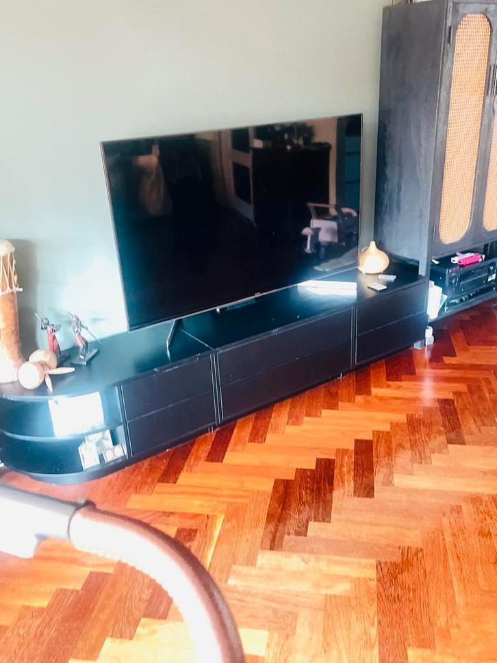 Zwarte TV kast / Dressoir, Huis en Inrichting, Kasten | Televisiemeubels, Gebruikt, Minder dan 100 cm, 150 tot 200 cm, 25 tot 50 cm