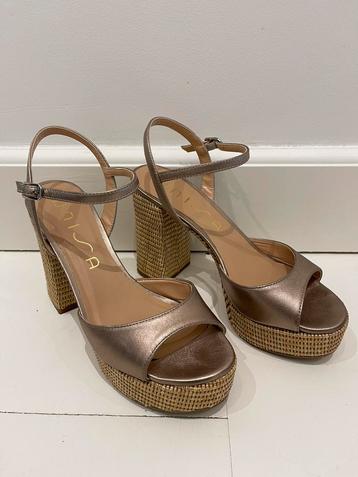 Sandalen met hoge hak, brons, maat 37 beschikbaar voor biedingen