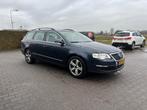 Volkswagen Passat 2.0 FSI 110KW Variant 2006 Grijs, Auto's, Volkswagen, Voorwielaandrijving, Stof, 4 cilinders, 1984 cc