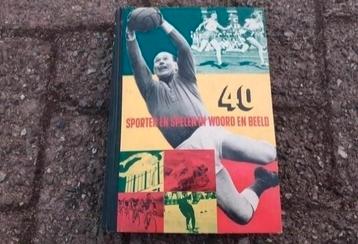 Boek 40 sporten en spelen in woord en beeld beschikbaar voor biedingen