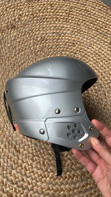 Skihelm Sinner, maat s/m, 56-58 cm, zilver beschikbaar voor biedingen