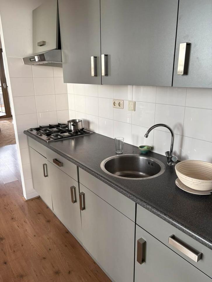 Complete keuken - afhalen, Huis en Inrichting, Keuken | Complete keukens, Gebruikt, Grijs, Ophalen