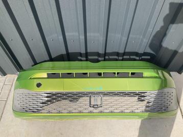 Bumper Volkswagen CADDY 2k7 2K7807221A Voorbumper C10-13031 beschikbaar voor biedingen